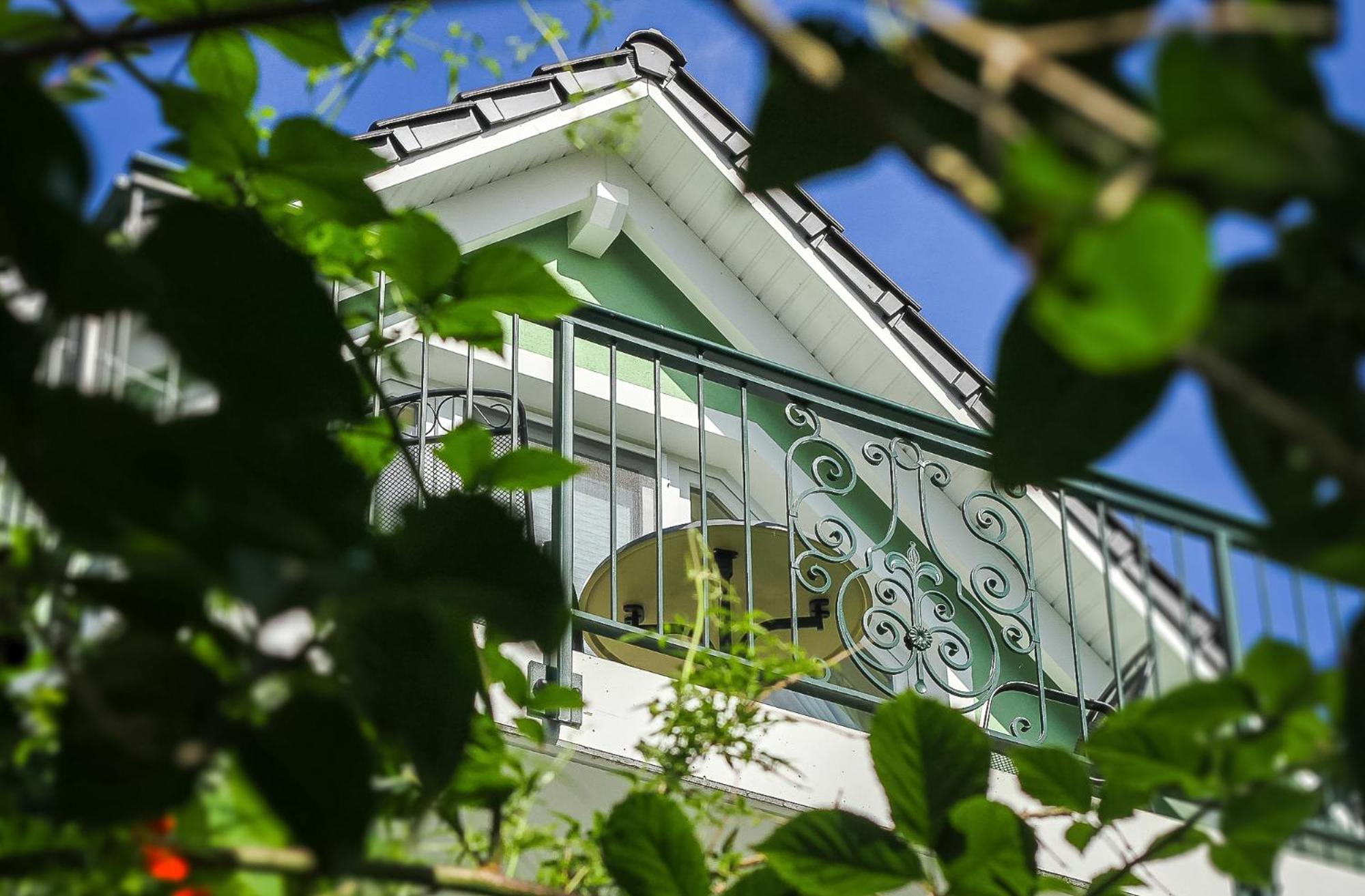 Hotel Garni Inselparadies Цингст Экстерьер фото