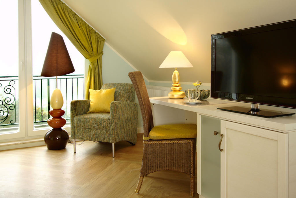Hotel Garni Inselparadies Цингст Номер фото